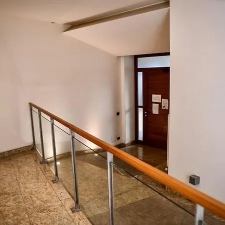 In Sunrise: In Centro Apartment